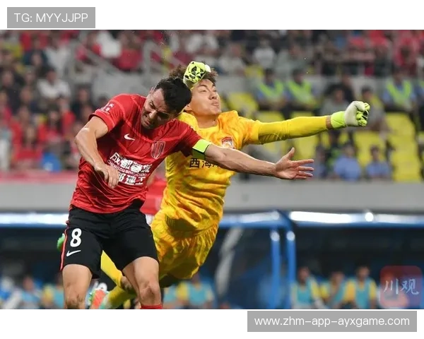 成都蓉城的前场逼抢立竿见影,连续夺回球权